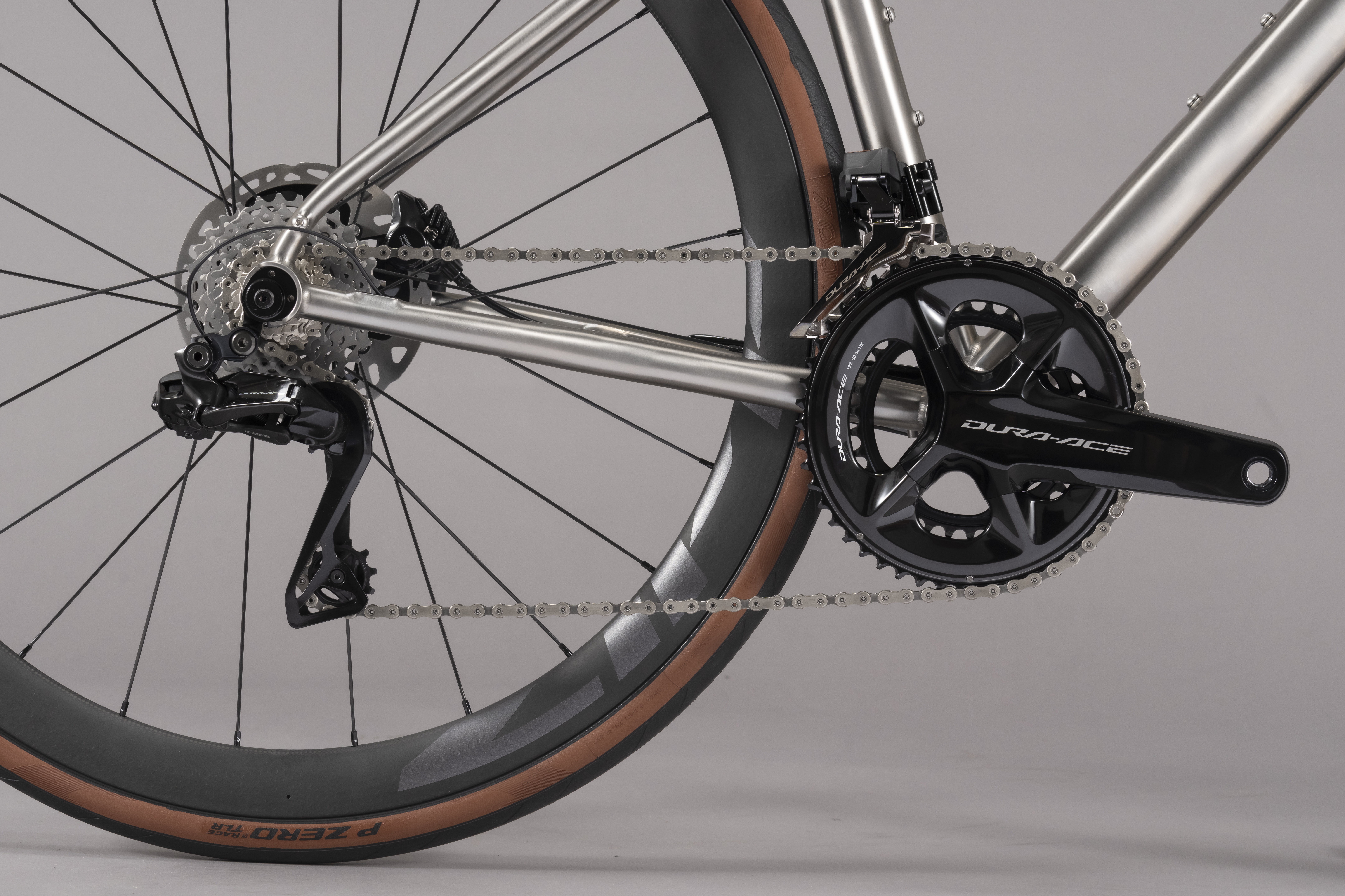 Road bike sprocket clearance